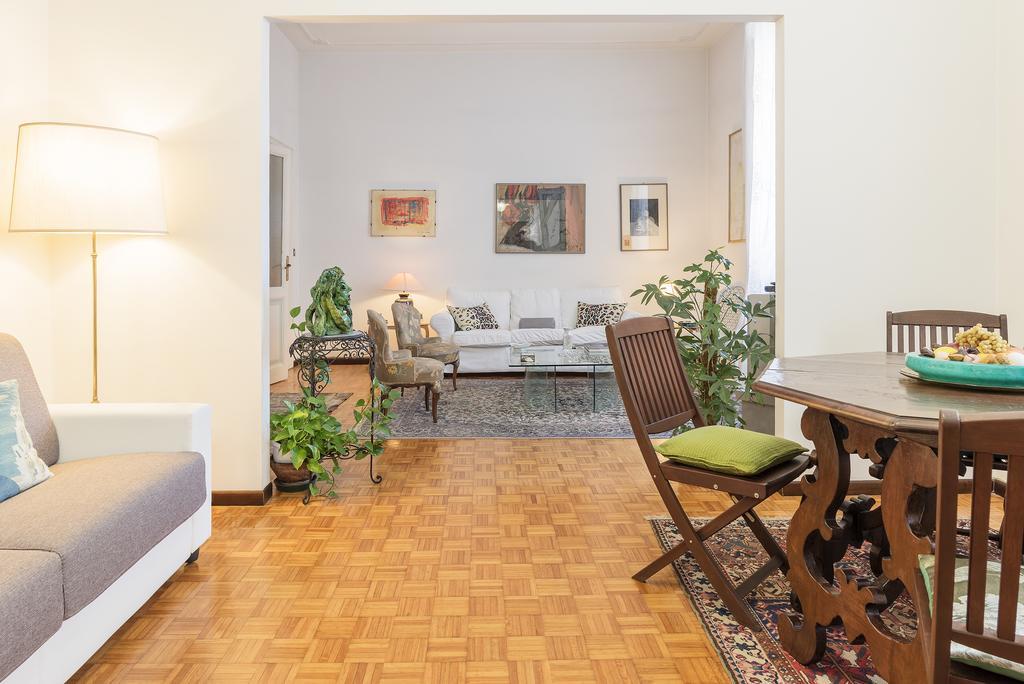 Flower'S Market Apartment - Charme Holidays Rzym Zewnętrze zdjęcie